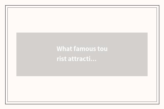 What famous tourist attraction does rich lake county have?